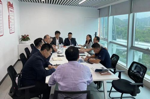 學(xué)校相關(guān)部門(mén)赴深圳考察調(diào)研